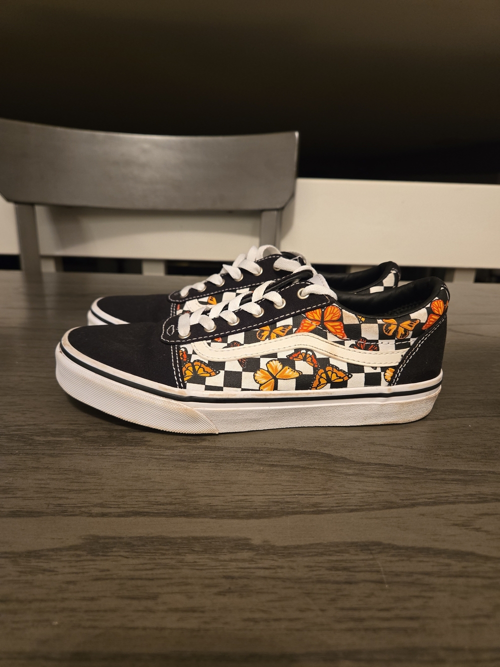 Vans Ward Checkered Skate Butterfly Canvas Shoes Size 5 Women’s